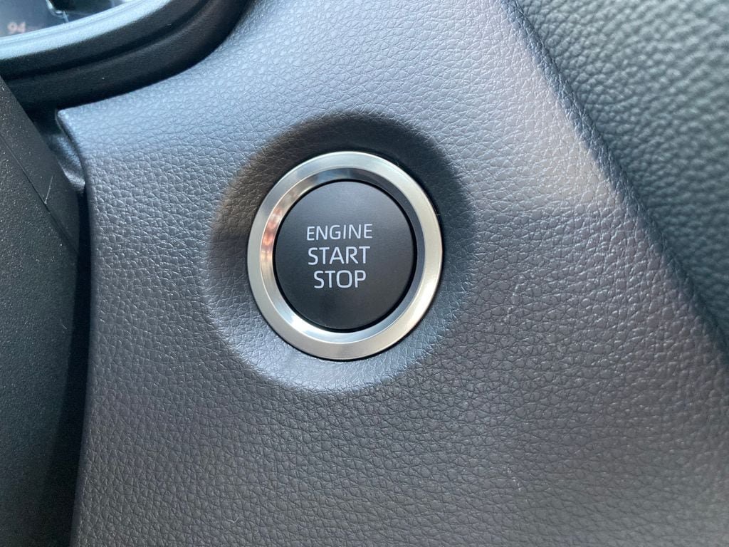 New 2026 Toyota Corolla SE FWD image 17