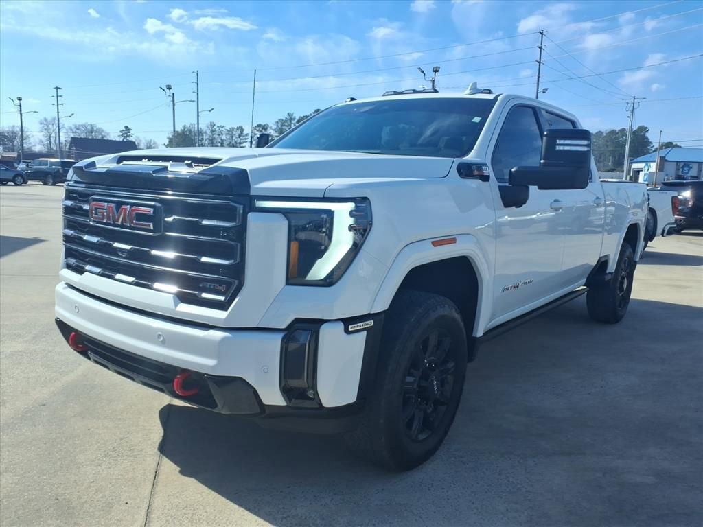 Used 2024 GMC Sierra 2500 AT4 w/ AT4 Premium Plus Package image 3