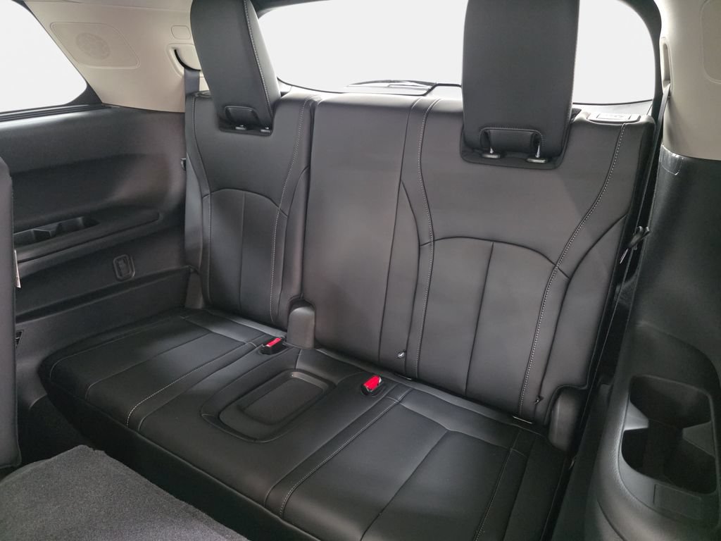 Certified 2026 INFINITI QX60 Luxe w/ Cargo Package AWD/4WD image 34
