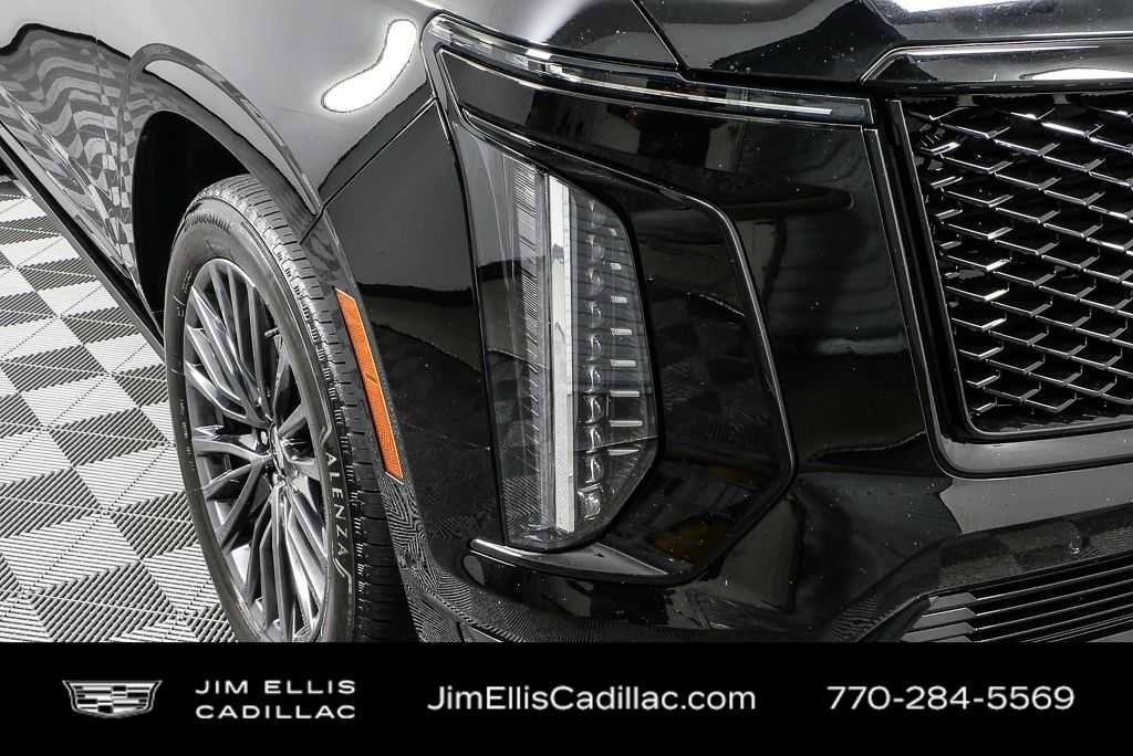 Used 2025 Cadillac Escalade Sport Platinum AWD/4WD image 39