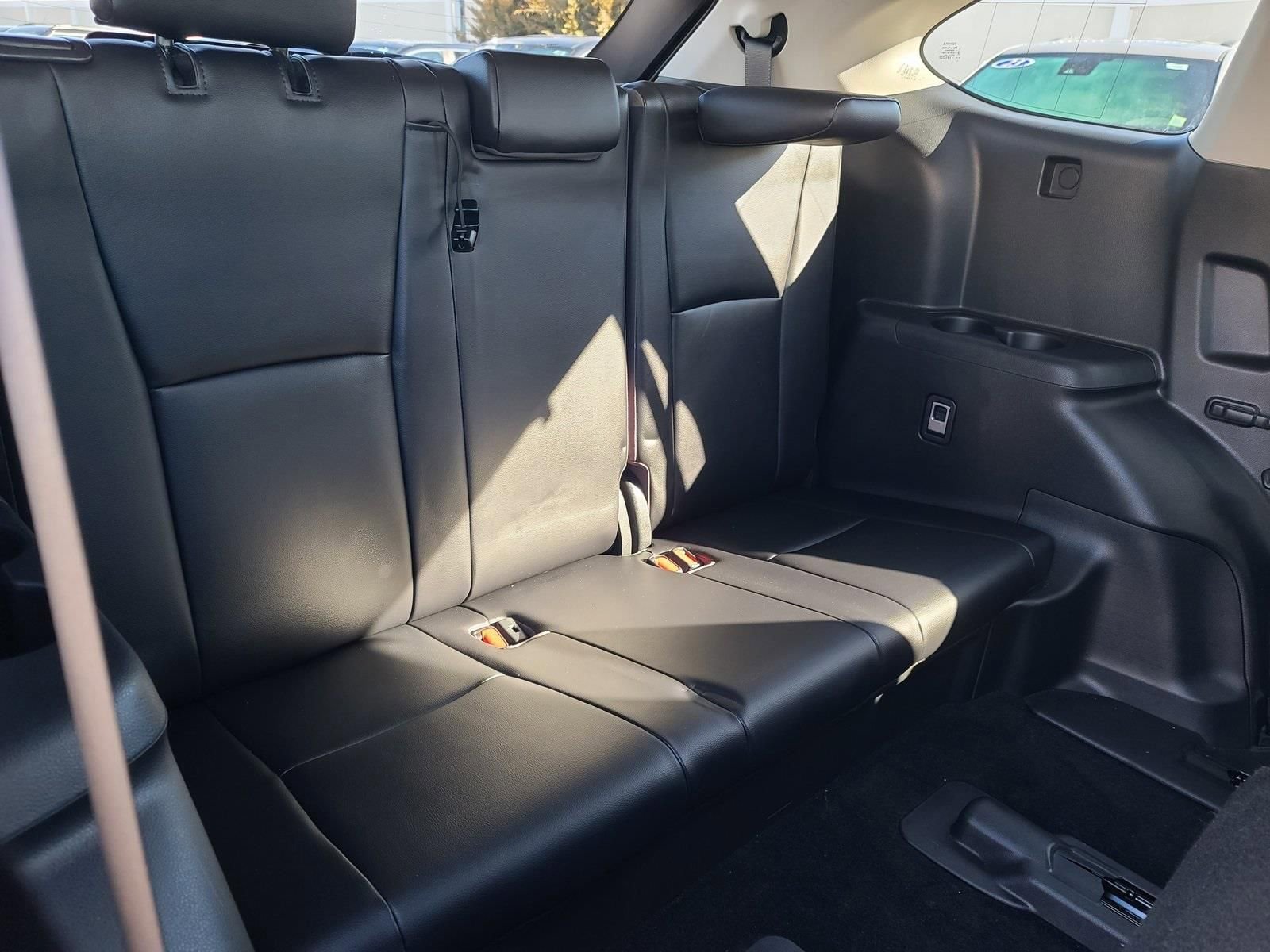 Used 2023 Toyota Highlander XLE image 13