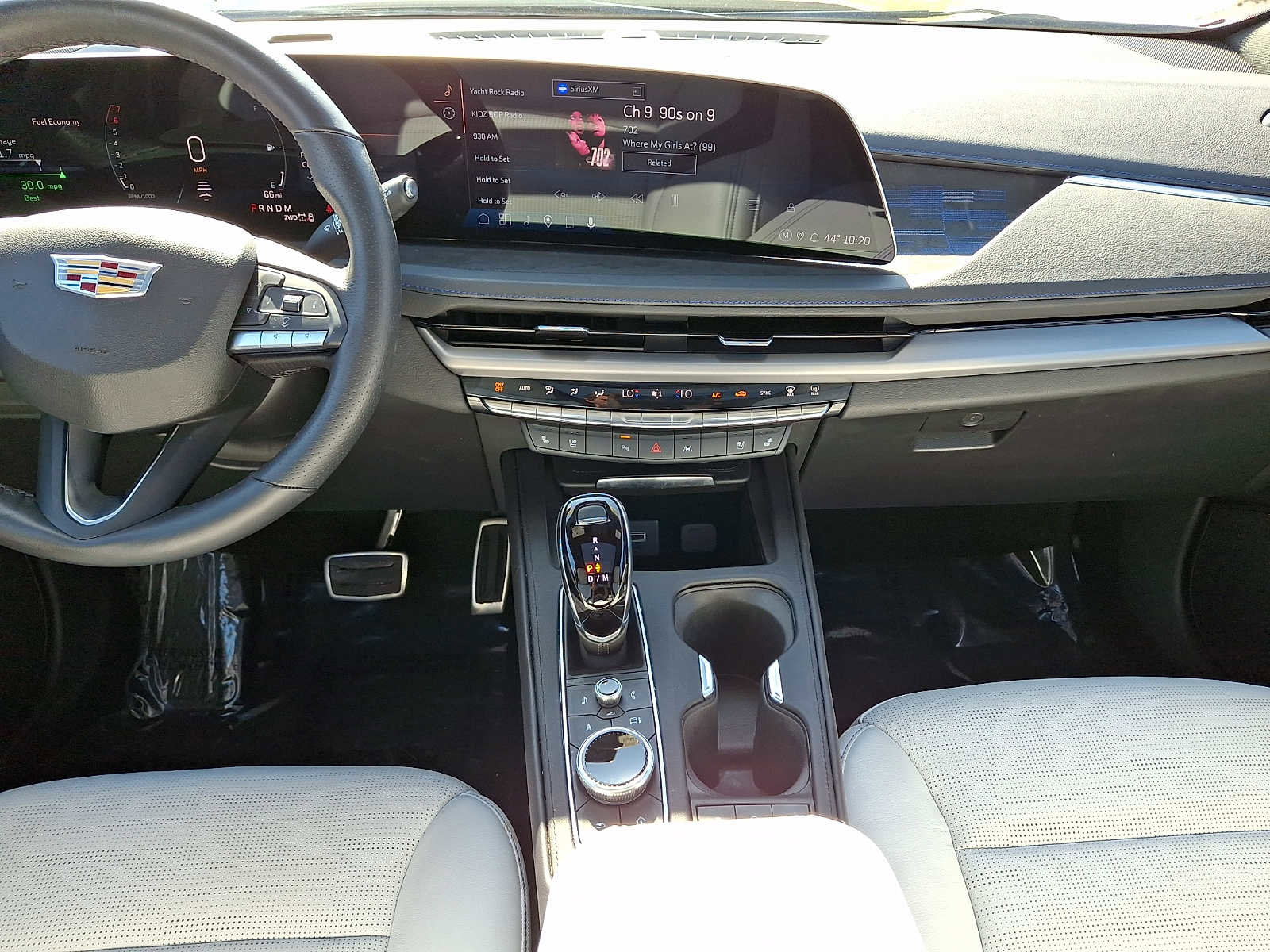 Certified 2025 Cadillac XT4 Sport image 20