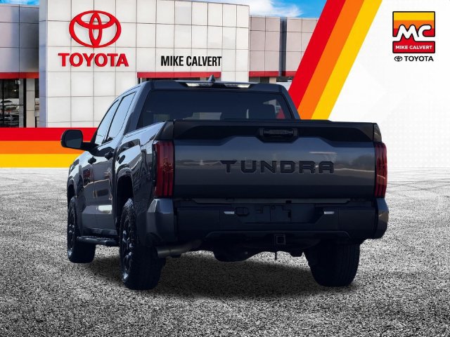 Used 2022 Toyota Tundra SR w/ SR Tow Package RWD image 4