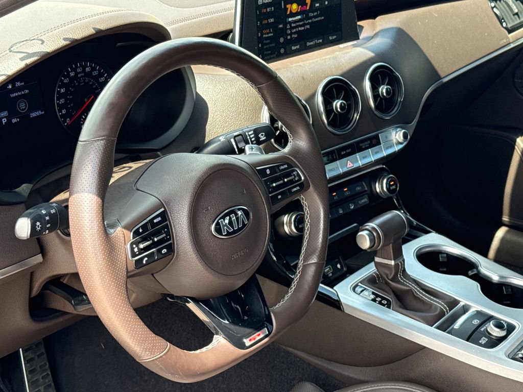 Used 2020 Kia Stinger GT image 17