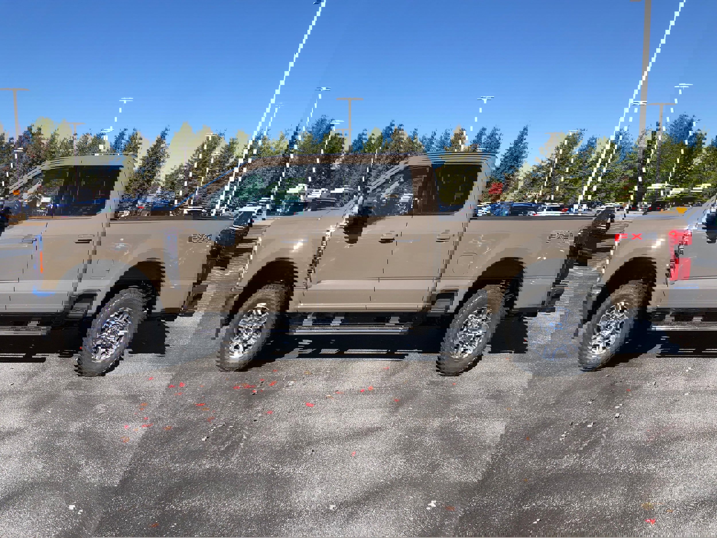 New 2026 Ford F250 Lariat w/ FX4 Off-Road Package video 2