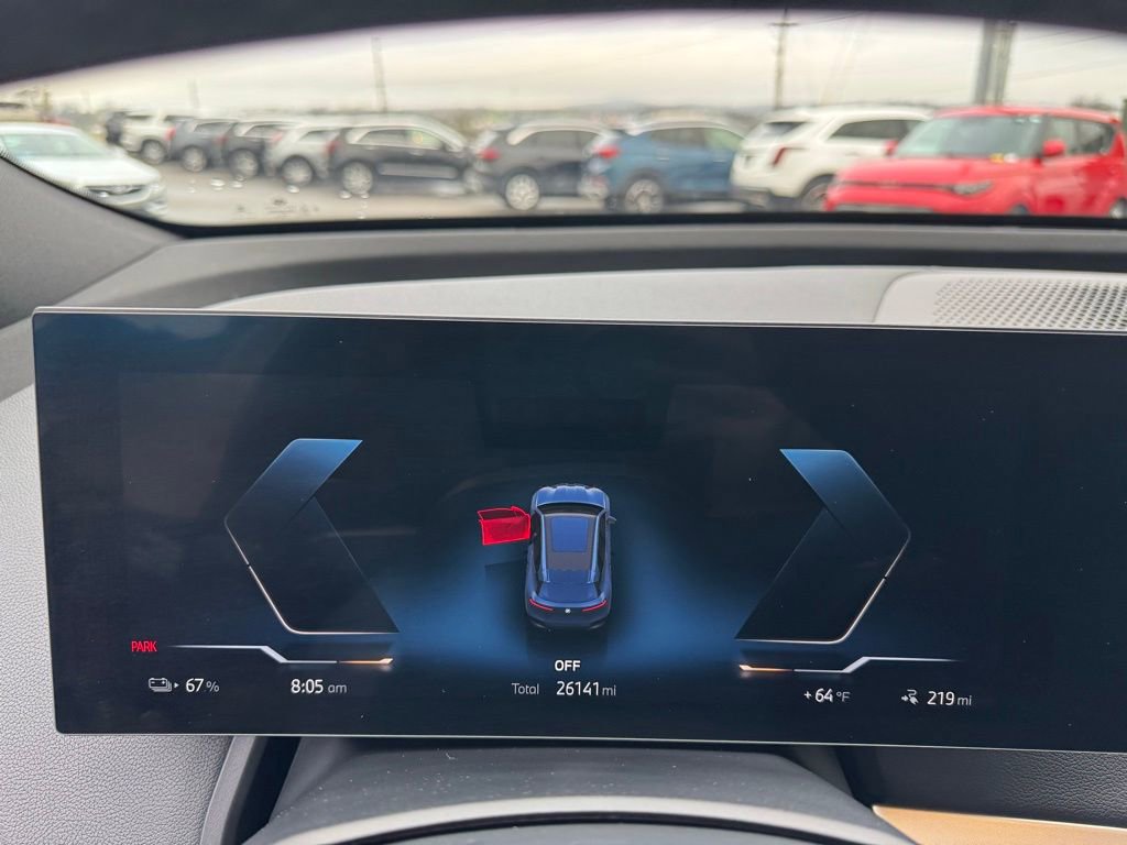 Used 2022 BMW iX xDrive50 w/ Premium Package image 13