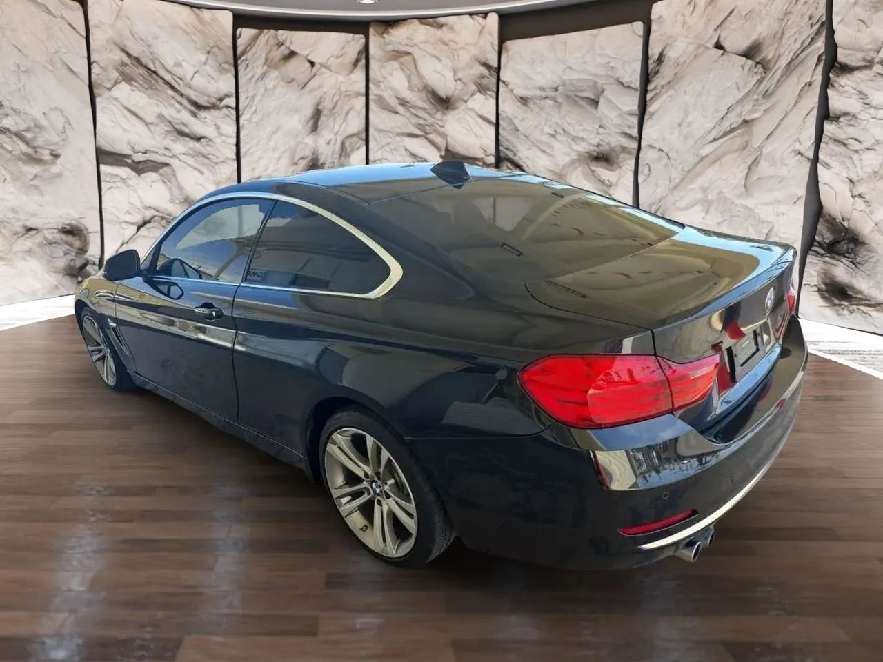 Used 2017 BMW 430i Coupe w/ Premium Package image 4