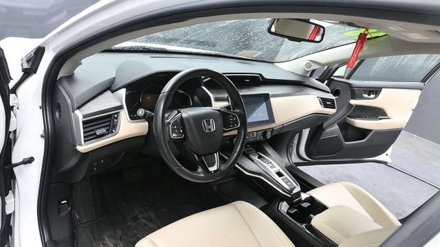 Used 2018 Honda Clarity Touring image 26