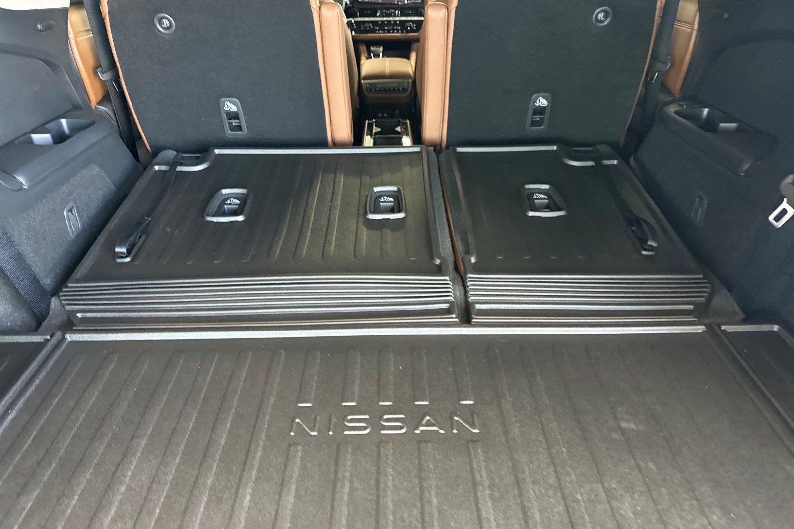 New 2026 Nissan Pathfinder Platinum AWD/4WD image 15