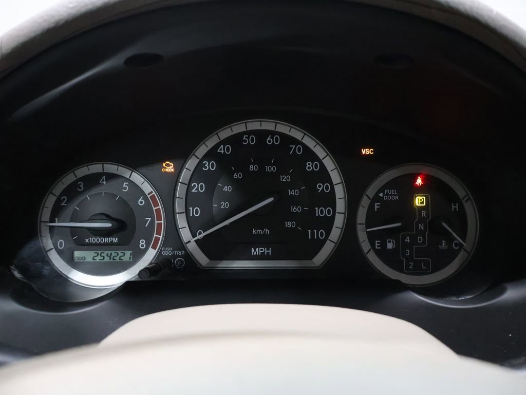 Used 2005 Toyota Sienna XLE image 29