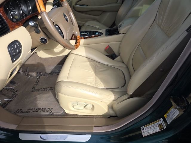 Used 2007 Jaguar XJ8 image 17