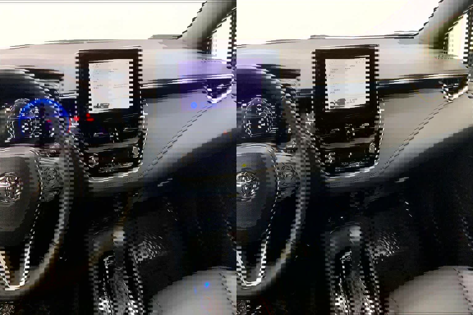 Used 2024 Toyota Corolla XSE image 25