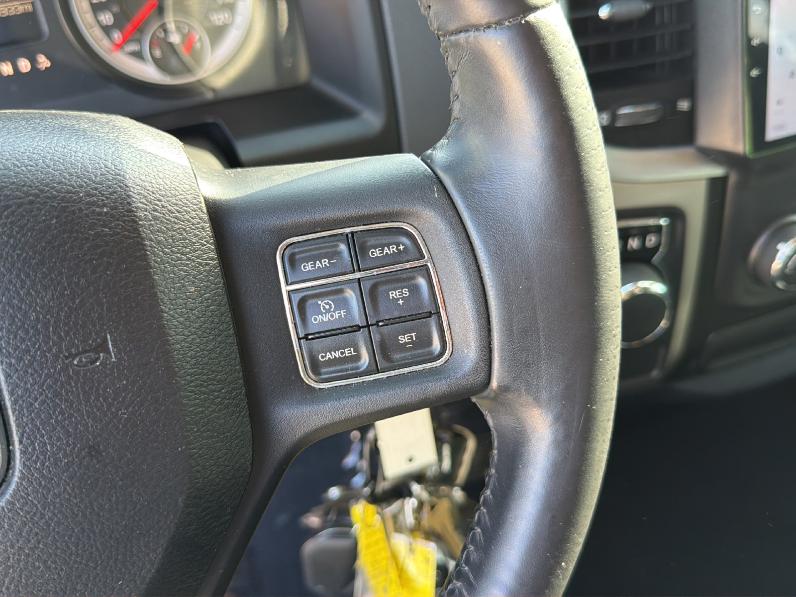 Used 2015 RAM 1500 Big Horn RWD image 20