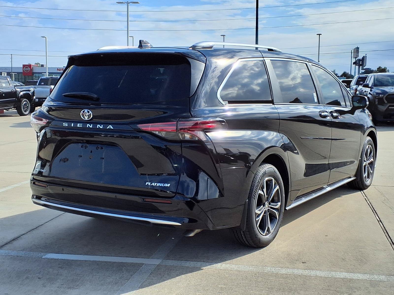 New 2026 Toyota Sienna Platinum AWD/4WD image 6