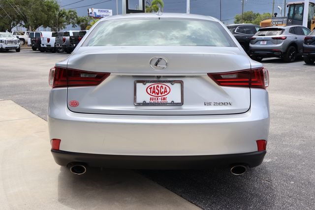 Used 2016 Lexus IS 200t RWD image 7