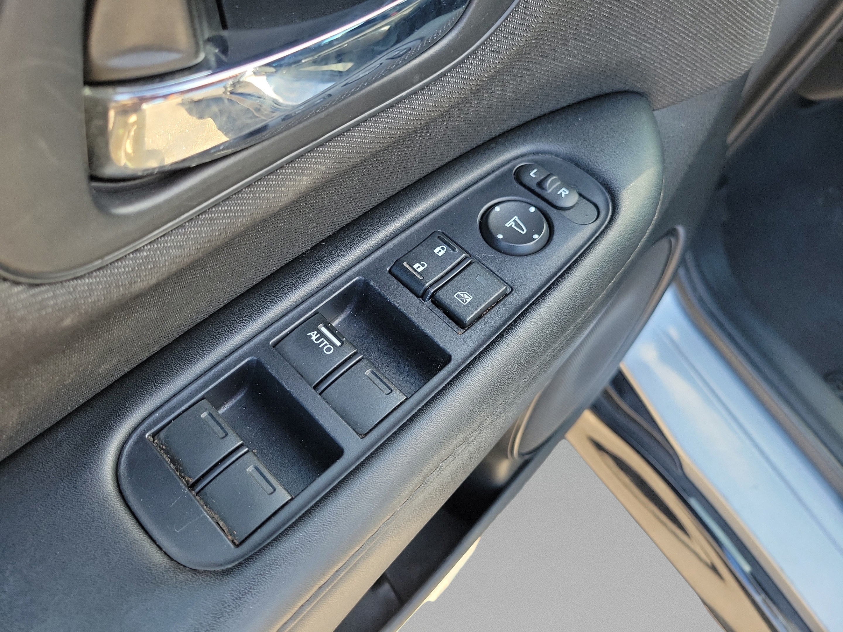 Certified 2019 Honda HR-V Sport image 22