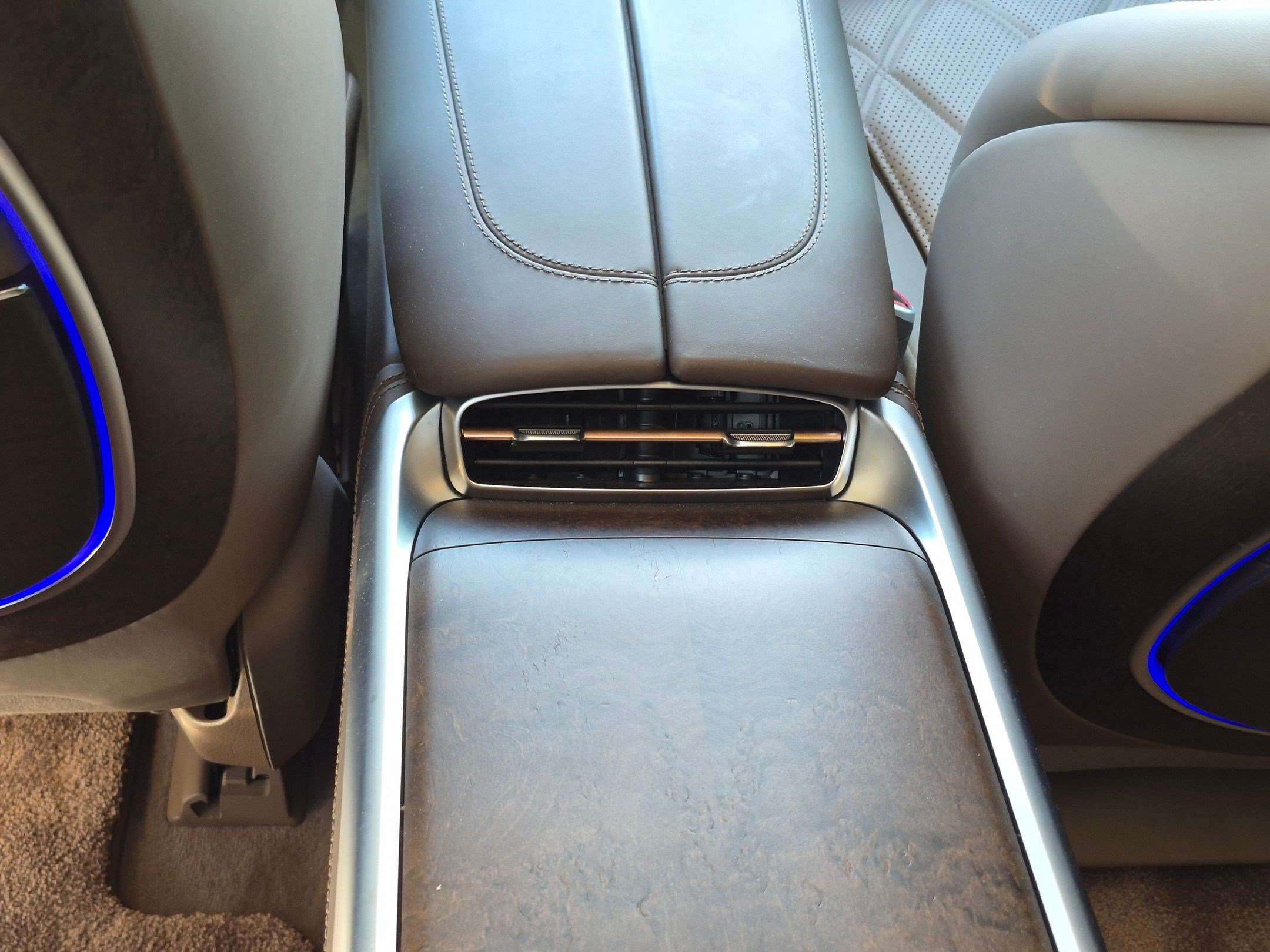 Certified 2024 Mercedes-Benz Maybach EQS 680 4MATIC image 23