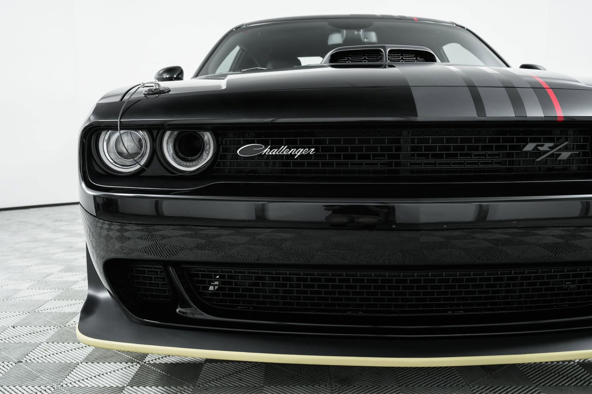 Used 2023 Dodge Challenger R/T Scat Pack RWD image 45