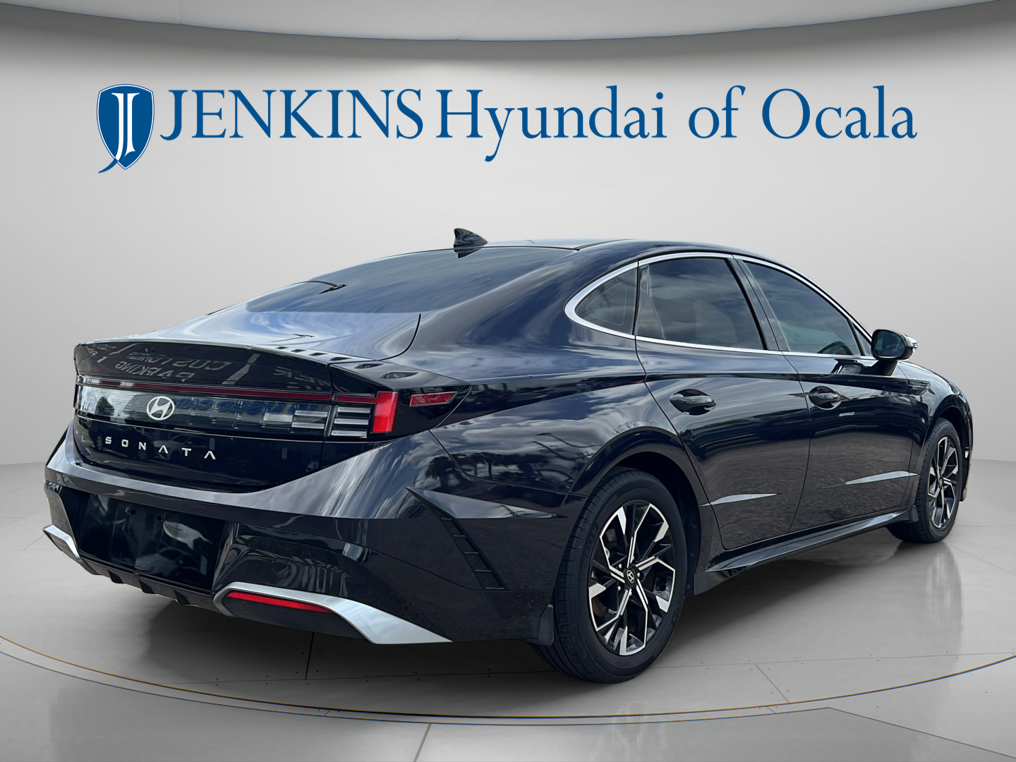 Certified 2024 Hyundai Sonata SEL FWD image 3