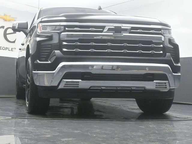 New 2026 Chevrolet Silverado 1500 LTZ w/ LTZ Premium Package image 3