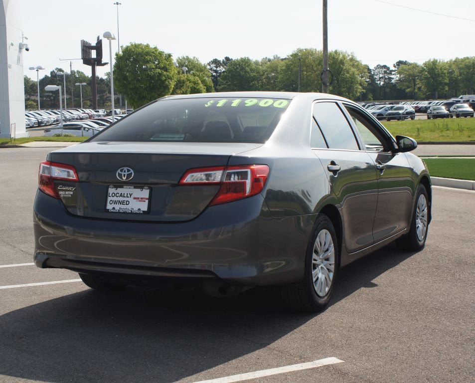 Used 2012 Toyota Camry L FWD image 12