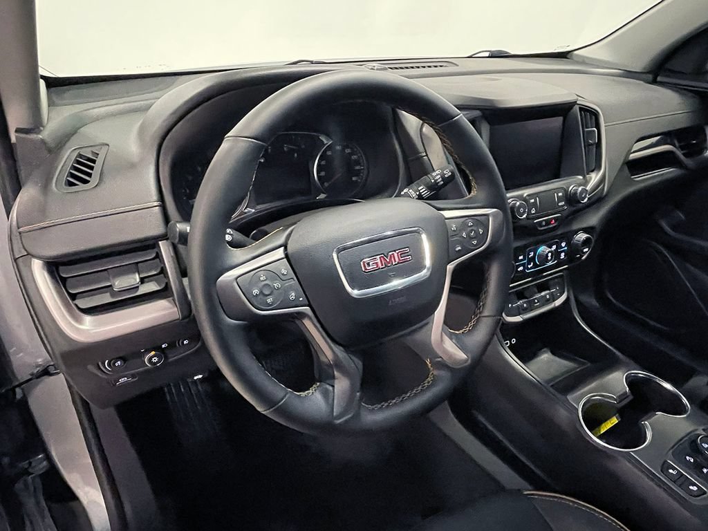 Used 2024 GMC Terrain AT4 AWD/4WD image 16