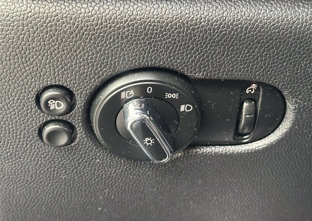 Used 2024 MINI Cooper John Cooper Works FWD image 22