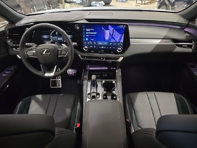 New 2026 Lexus RX 500h F Sport w/ Appearance Package AWD/4WD image 15
