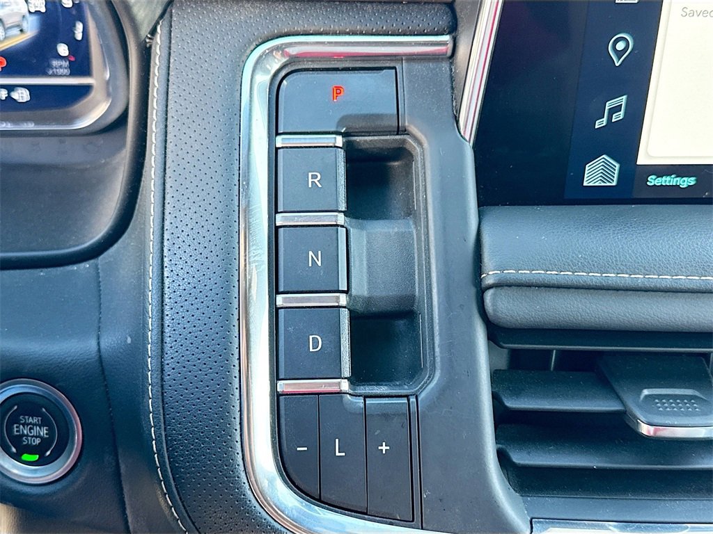 Used 2023 Chevrolet Tahoe Premier image 17