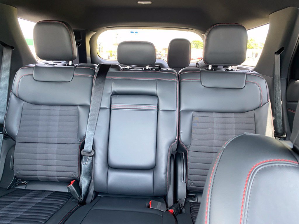 New 2026 Ford Explorer ST-Line RWD image 27