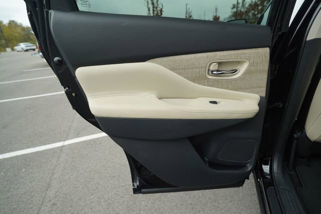 Used 2024 Nissan Murano SV image 16