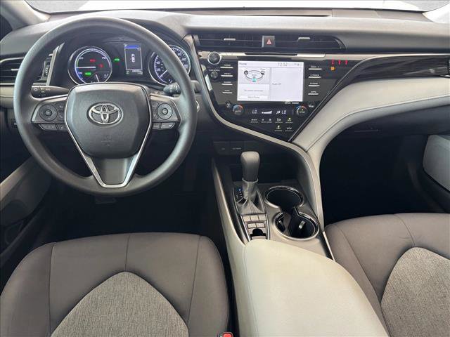 Used 2020 Toyota Camry LE w/ Sunroof Package FWD image 11