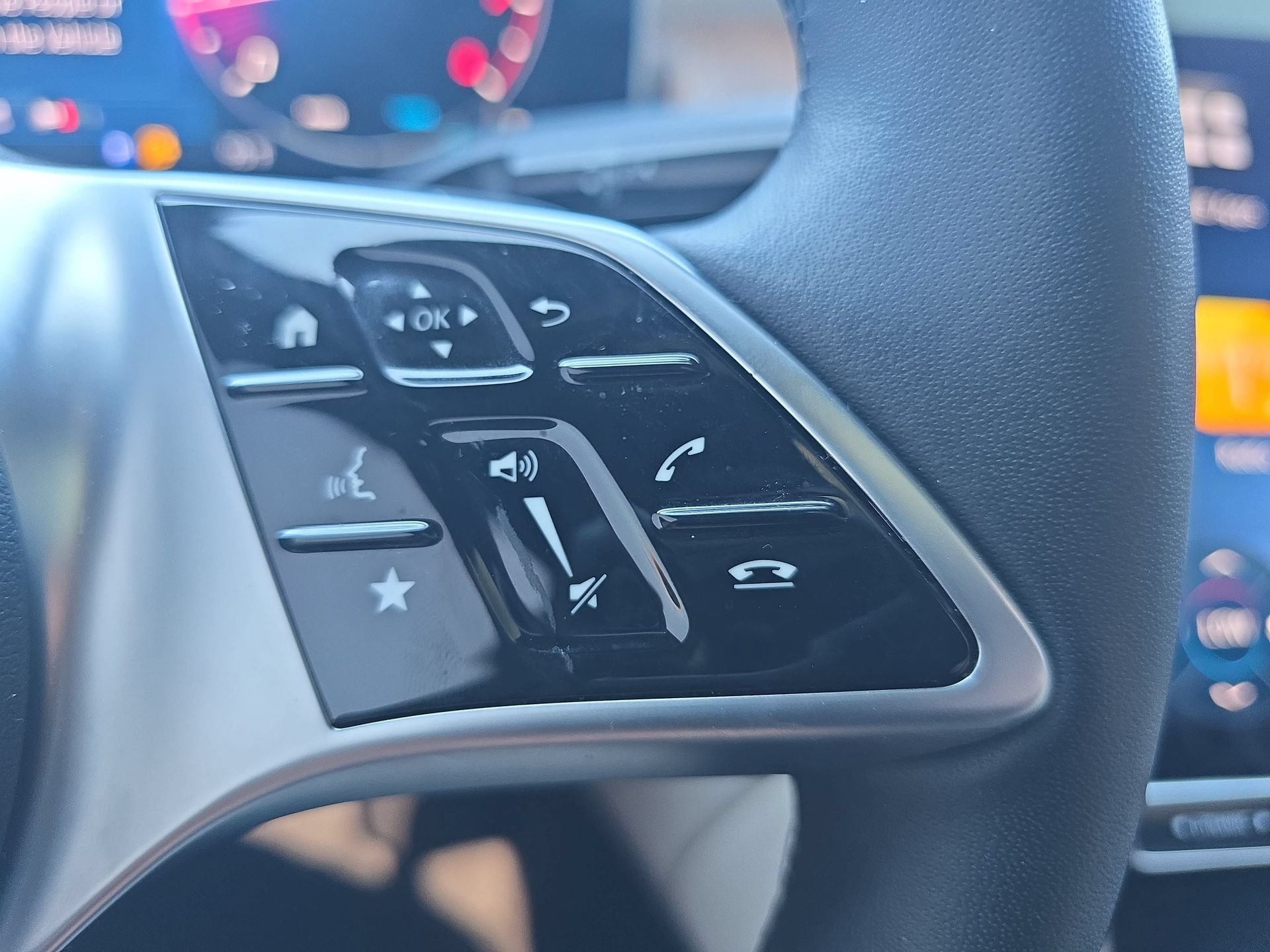 Certified 2026 Mercedes-Benz GLC 300 4MATIC image 18