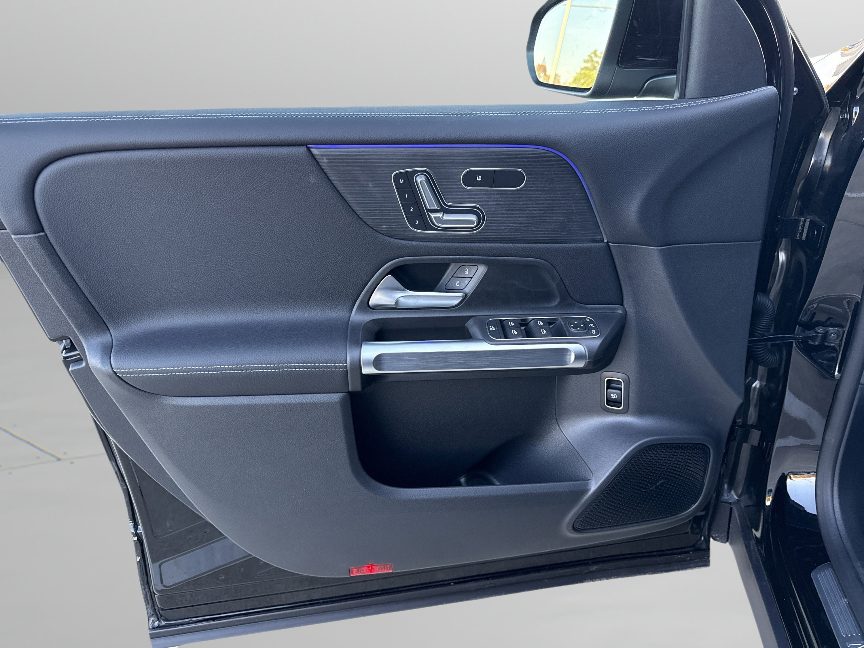 New 2026 Mercedes-Benz GLB 250 image 18