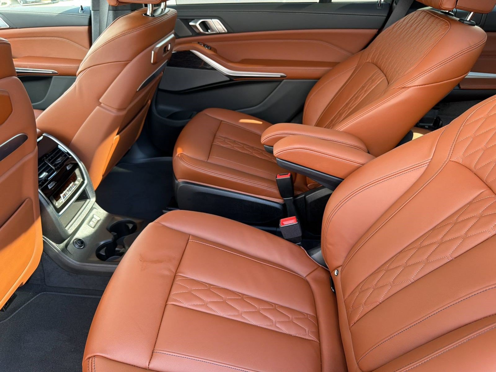 New 2027 BMW X7 xDrive40i w/ Executive Package AWD/4WD image 21