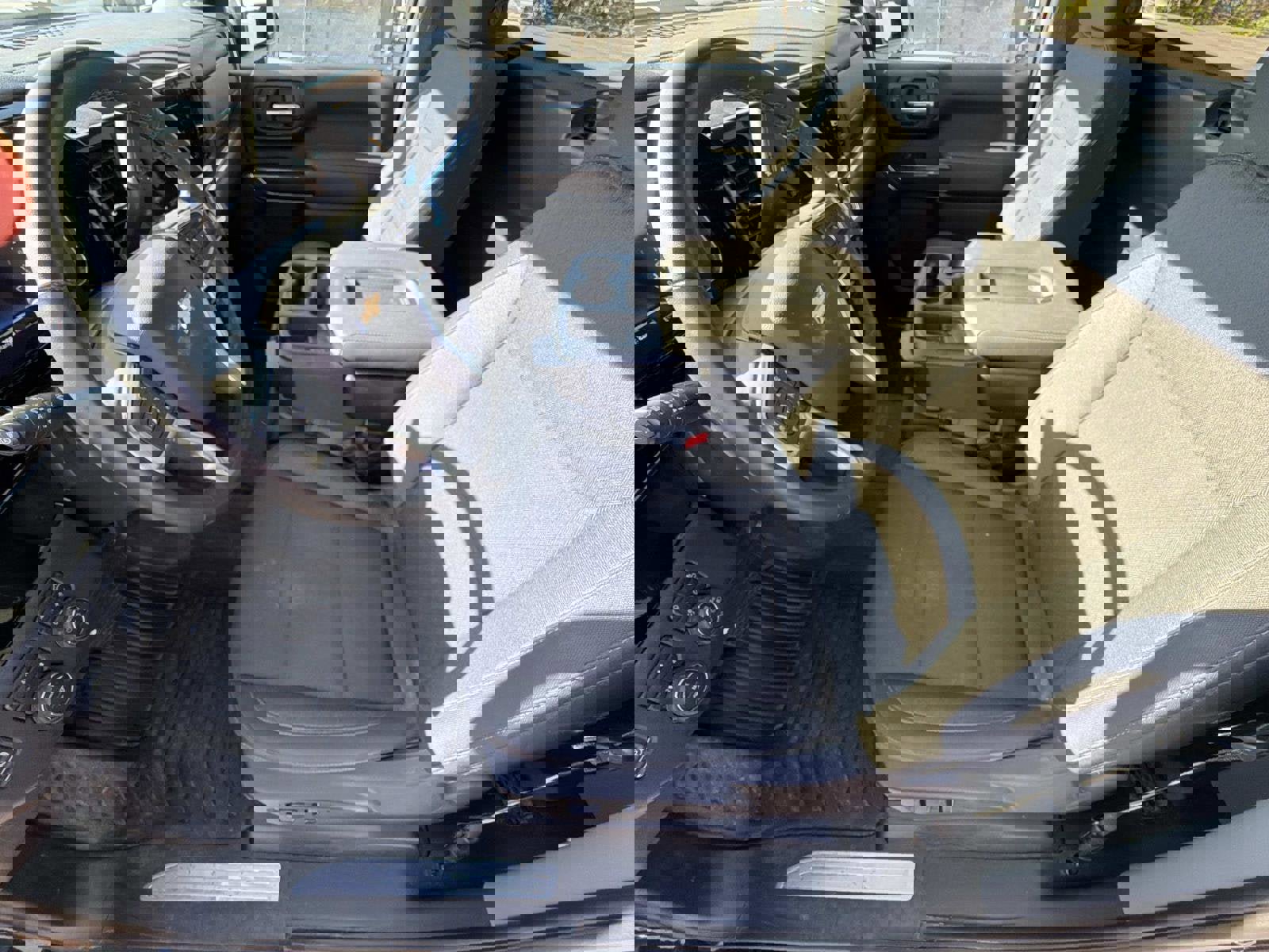 Certified 2025 Chevrolet Silverado 3500 LT image 2