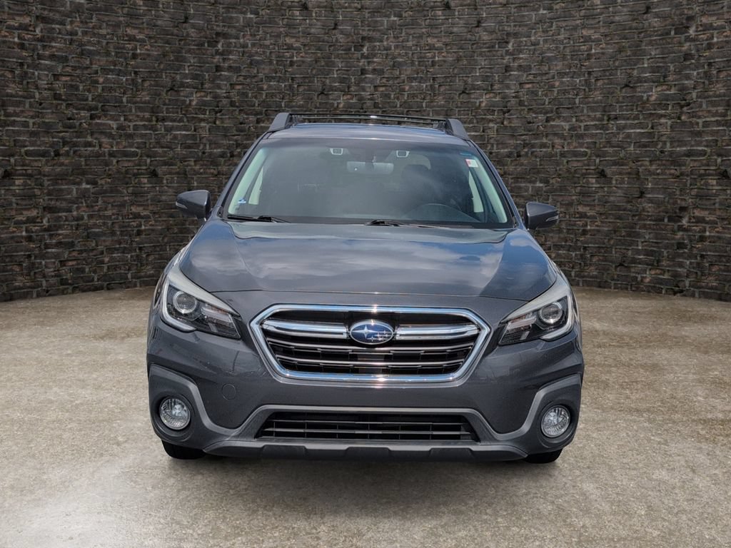 Used 2019 Subaru Outback 3.6R Limited w/ Popular Package #2 AWD/4WD image 4