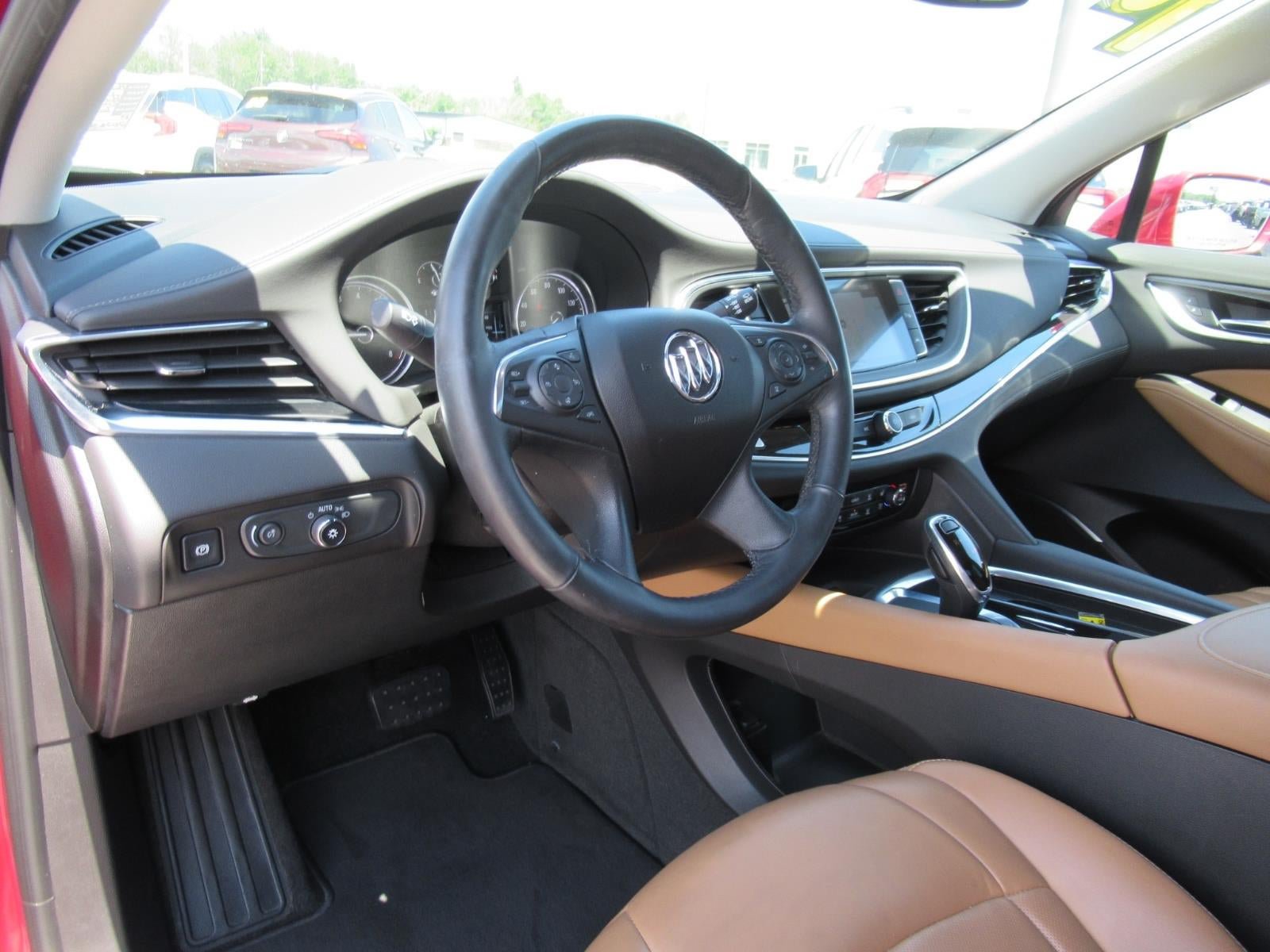 Used 2018 Buick Enclave Premium FWD image 15