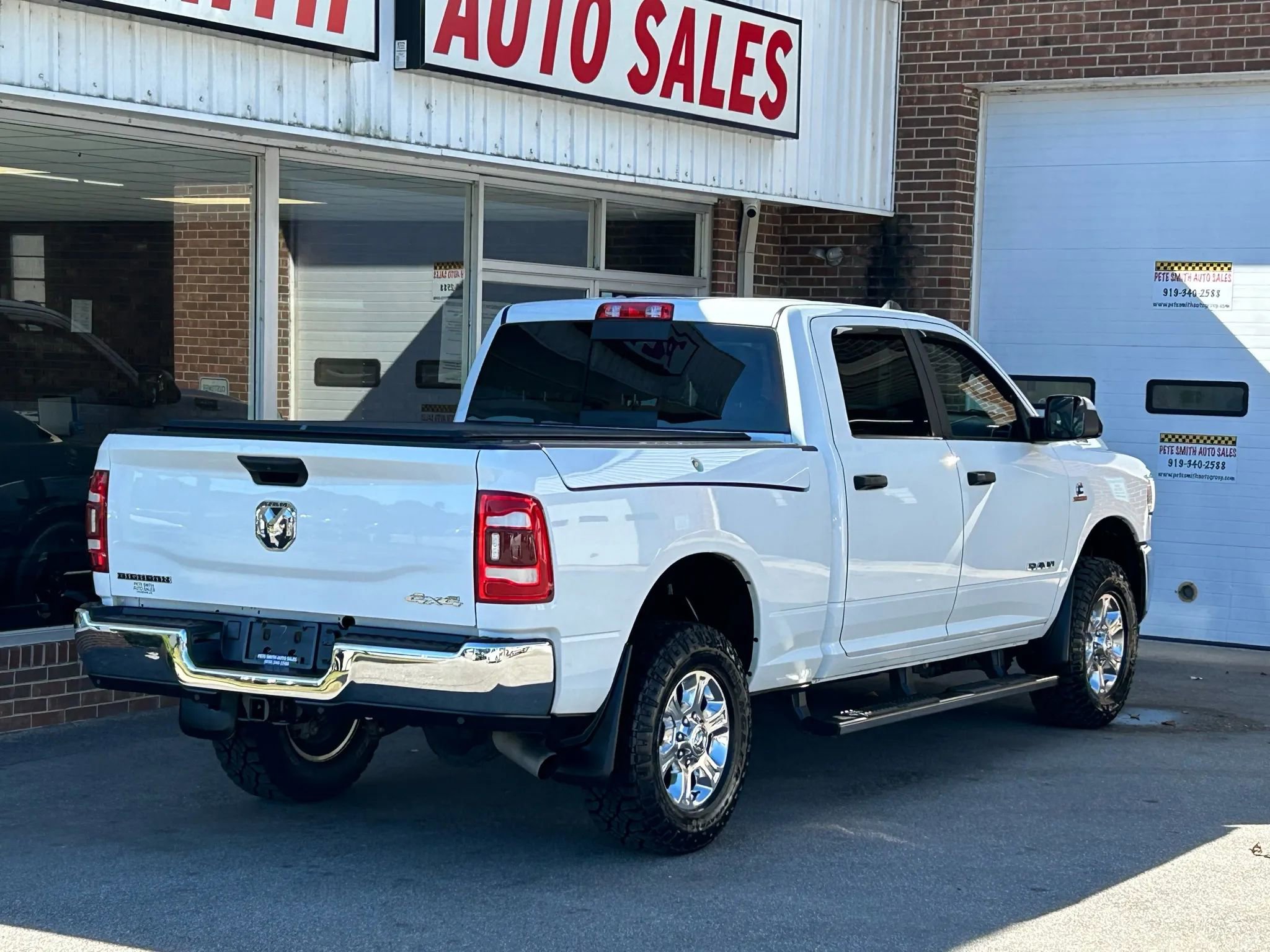 Used 2022 RAM 3500 Big Horn w/ Level C Equiment Group image 7