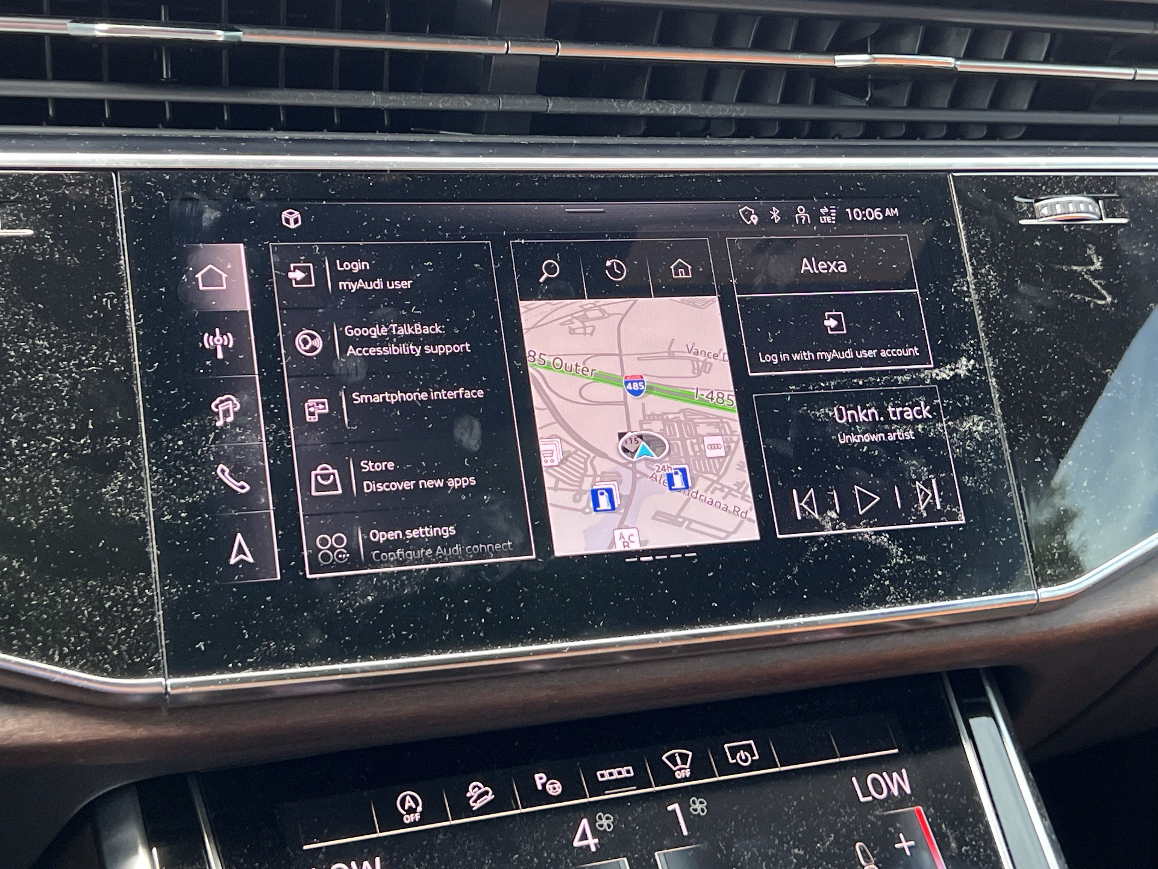 Used 2025 Audi Q8 Prestige AWD/4WD image 25