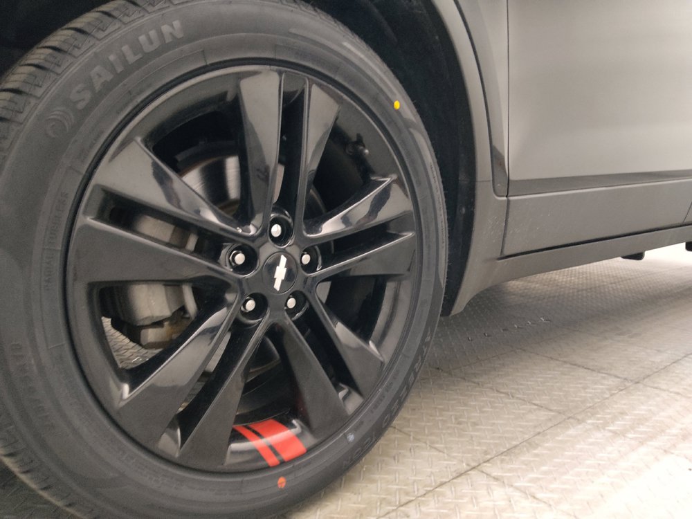 Used 2021 Chevrolet Trax LT w/ Redline Edition FWD image 31