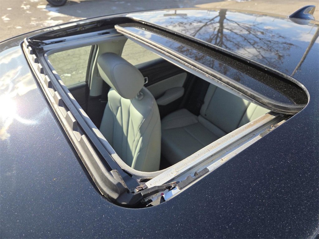 Used 2024 Acura Integra image 3