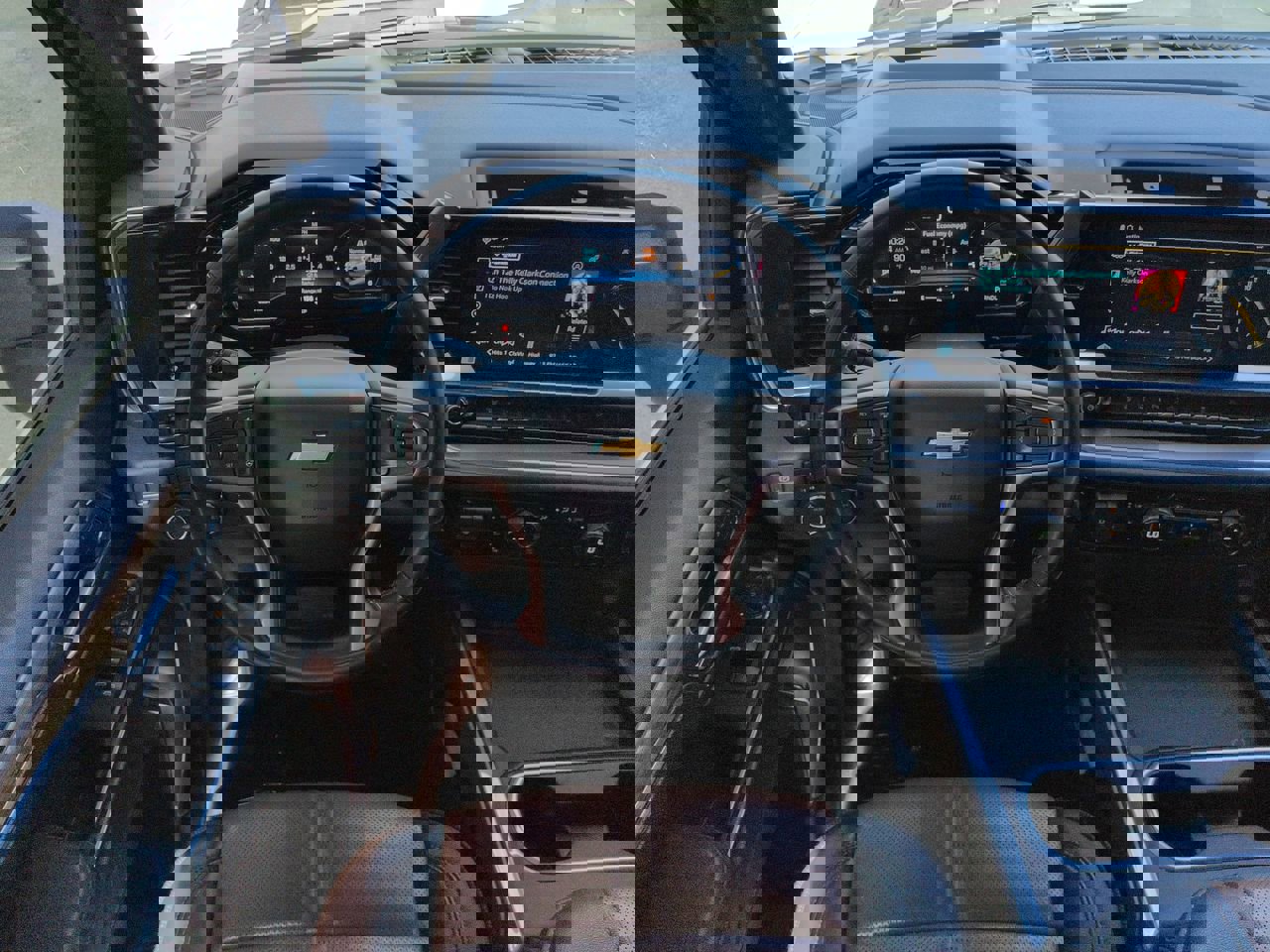 Used 2024 Chevrolet Silverado 2500 High Country w/ Technology Package image 15