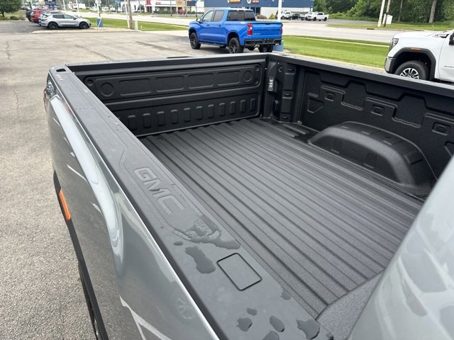 New 2025 GMC Sierra 2500 SLE w/ Preferred Package image 14