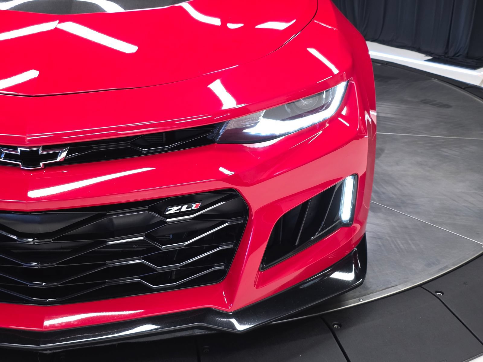Used 2017 Chevrolet Camaro ZL1 RWD image 49