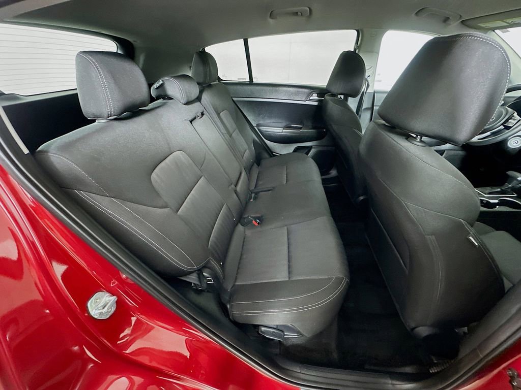 Certified 2022 Kia Sportage LX image 7
