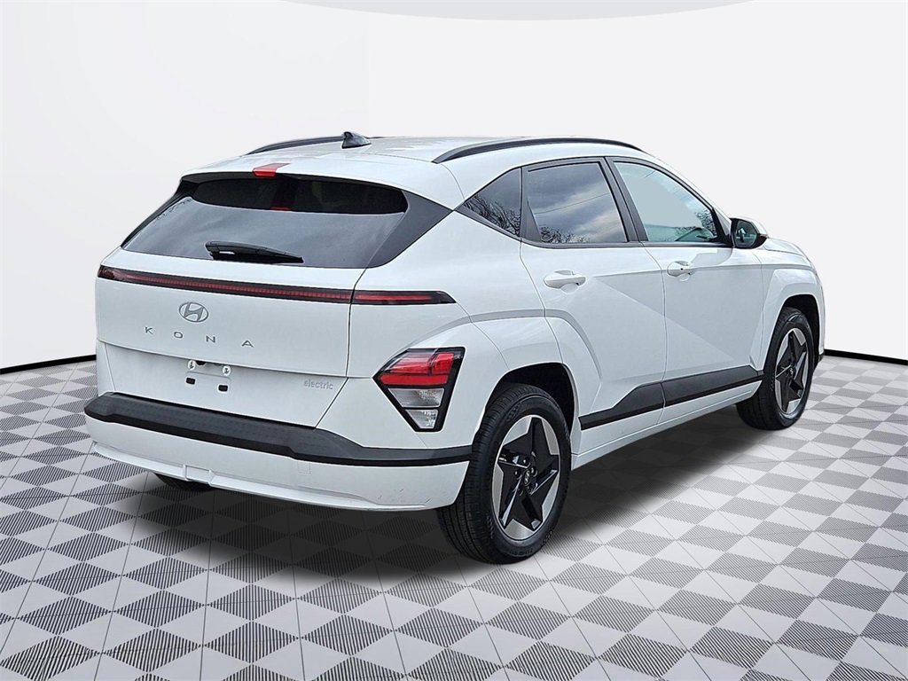 Certified 2024 Hyundai Kona SEL image 6