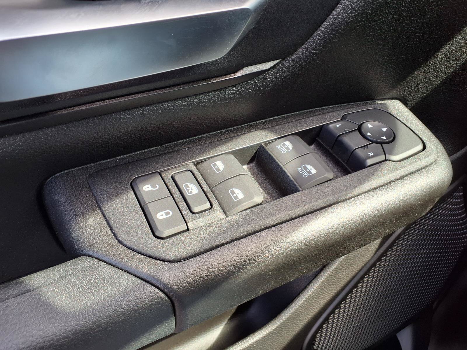 New 2027 RAM 1500 Express AWD/4WD image 16