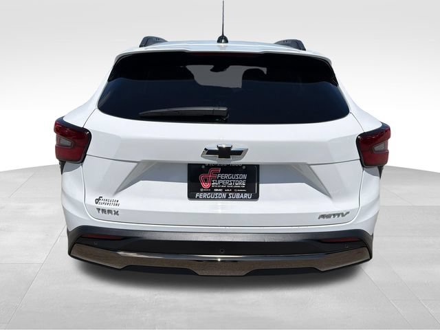 Used 2025 Chevrolet Trax ACTIV w/ Sunroof Package FWD image 7