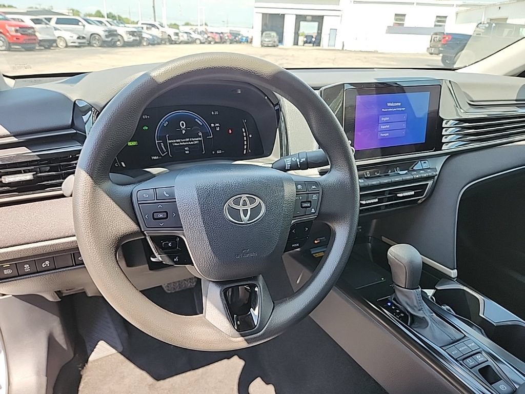Used 2026 Toyota Camry LE FWD image 12